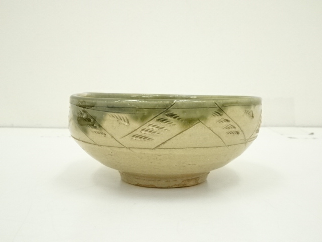 道具 ] - 道具 京焼 叶光夫造 線彫茶碗（共箱） | ネットショップ圭